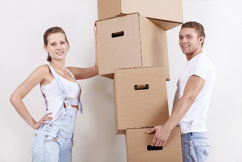 Local removal truck hire service for Swiss Cottage customers
